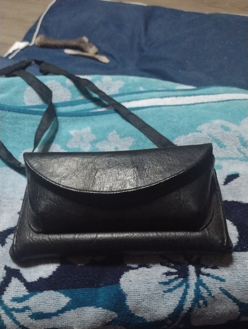 Classic Black Leather Crossbody Bag - Wallet & Eye Glass Holder Sleek Style